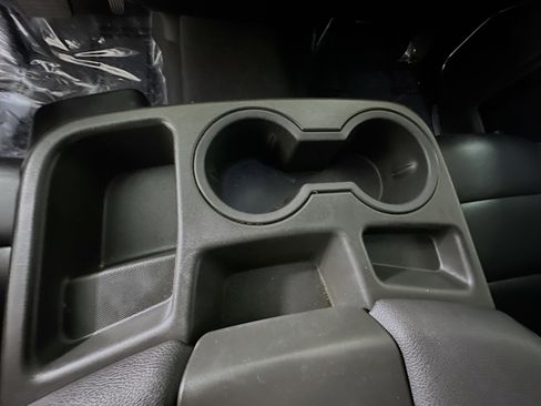 Used 2024 Chevrolet Silverado 2500 LT w/ Midnight Edition image 22