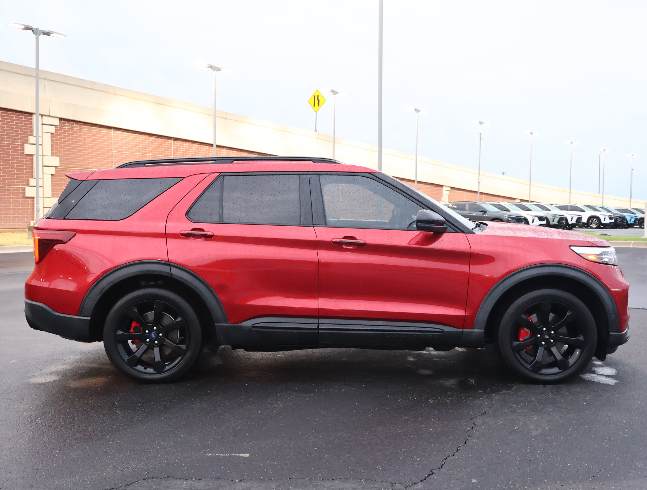 Used 2021 Ford Explorer ST w/ Equipment Group 401A AWD/4WD image 37