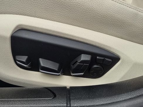 Used 2014 BMW 740Li image 13