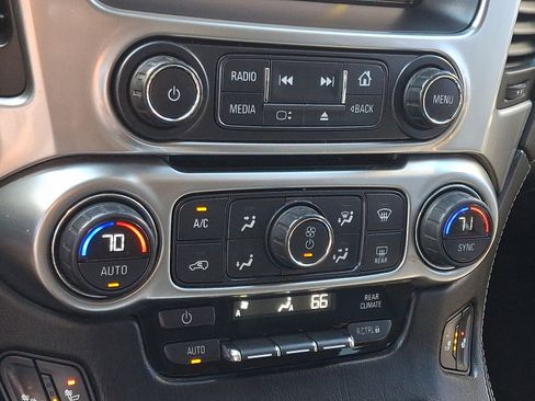 Used 2015 Chevrolet Tahoe LT image 17