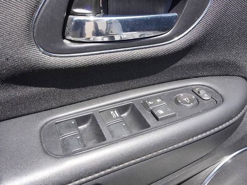 Used 2021 Honda HR-V EX image 34