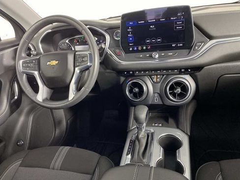 Used 2023 Chevrolet Blazer LT w/ Convenience Package AWD/4WD image 13