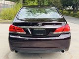 Used 2012 Toyota Avalon Limited image 5