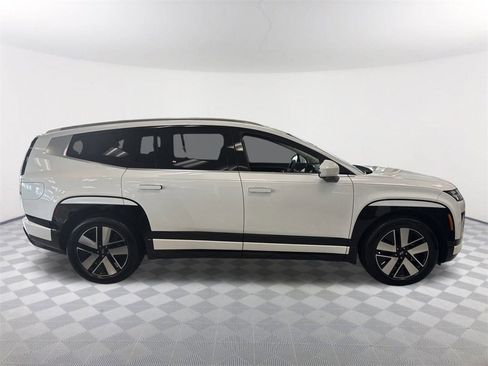 New 2026 Hyundai Ioniq 9 SEL image 4