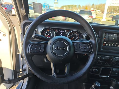 Used 2023 Jeep Wrangler Sport image 26