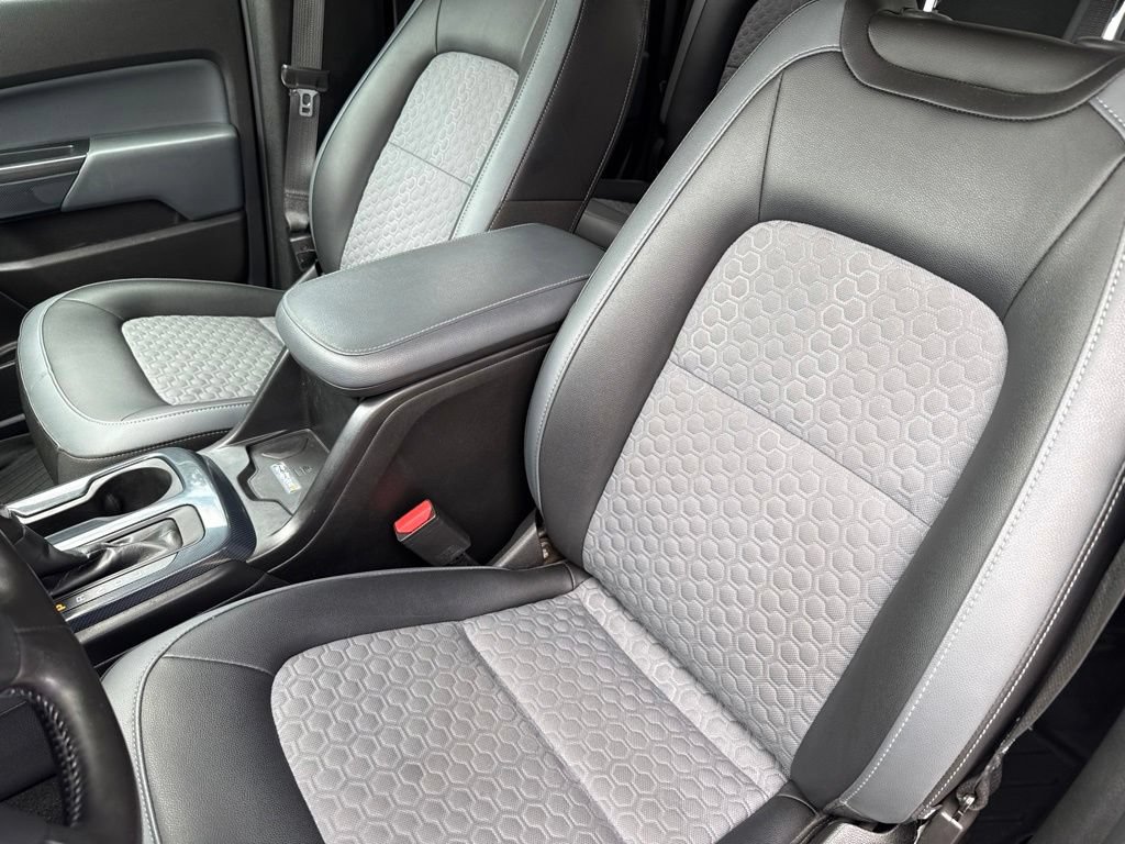 Used 2020 Chevrolet Colorado Z71 AWD/4WD image 9