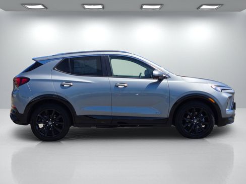Used 2026 Buick Encore GX Sport Touring w/ Advanced Technology Package FWD image 4