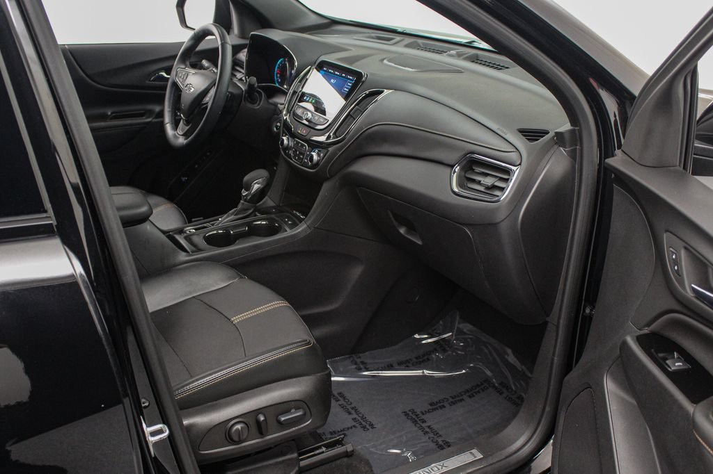 Used 2023 Chevrolet Equinox Premier AWD/4WD image 22