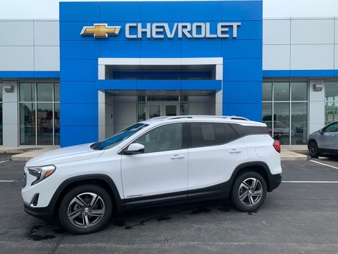 Used 2021 GMC Terrain SLT AWD/4WD image 1