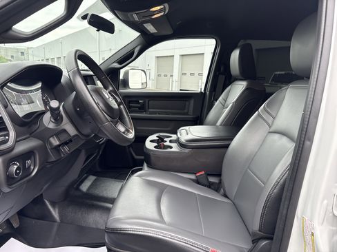 Certified 2022 RAM 2500 Tradesman w/ Chrome Appearance Group AWD/4WD image 18