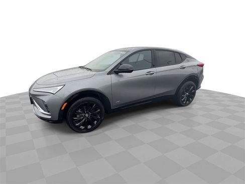 New 2026 Buick Envista Sport Touring image 4