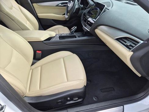Used 2022 Cadillac CT5 Luxury RWD image 19