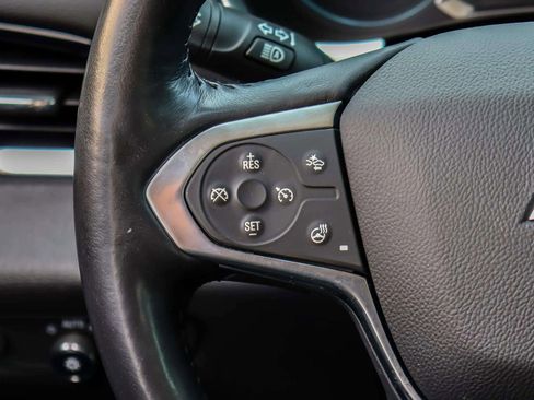 Used 2021 Chevrolet Traverse RS w/ LPO, Floor Liner Package image 17