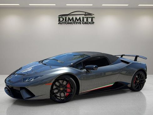 Used 2019 Lamborghini Huracan Performante AWD/4WD image 1