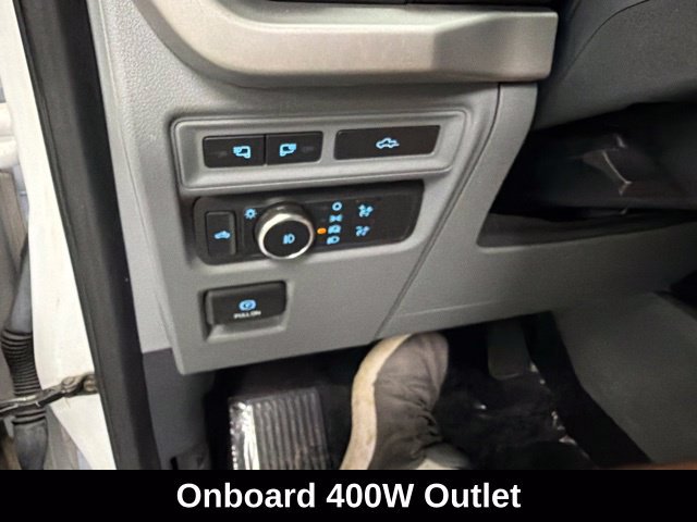 Used 2022 Ford F150 XLT w/ Equipment Group 302A High AWD/4WD image 26