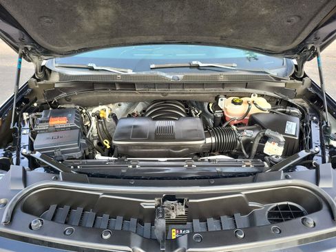 Used 2021 Chevrolet Tahoe Premier w/ Premium Package image 29