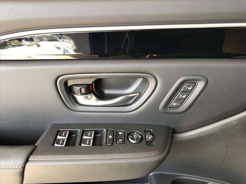 Certified 2023 Honda Pilot EX-L image 12