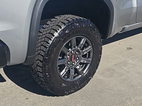 New 2026 GMC Sierra 1500 AT4X AWD/4WD image 8