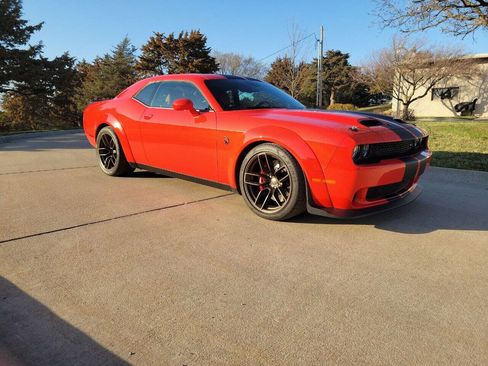 Used 2020 Dodge Challenger SRT Hellcat Redeye image 1