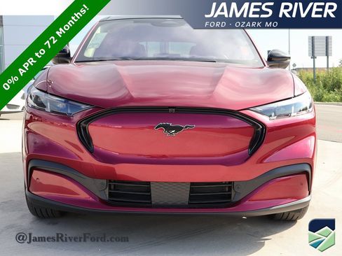 New 2025 Ford Mustang Mach-E Premium image 7