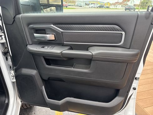 New 2026 RAM 2500 Big Horn AWD/4WD image 19