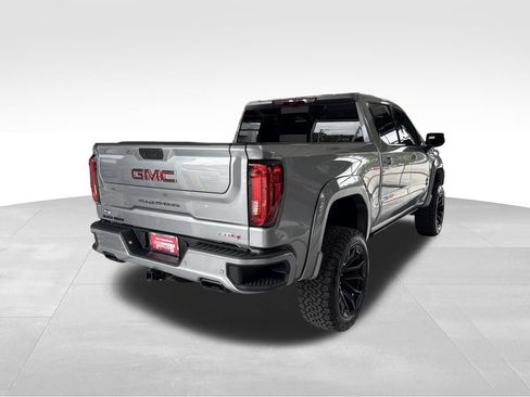 Used 2025 GMC Sierra 1500 AT4 w/ AT4 Premium Package AWD/4WD image 5