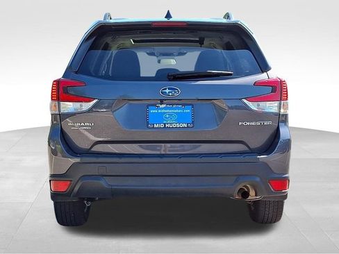 Used 2024 Subaru Forester Premium AWD/4WD image 5