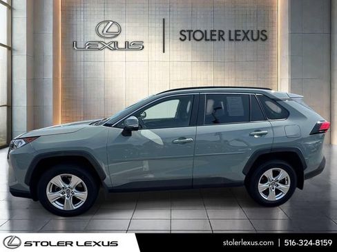 Used 2019 Toyota RAV4 XLE w/ Convenience Package AWD/4WD image 6