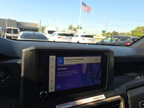 Used 2024 Toyota Tacoma SR RWD image 10