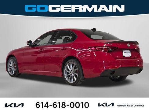 Used 2022 Alfa Romeo Giulia Sprint AWD/4WD image 11