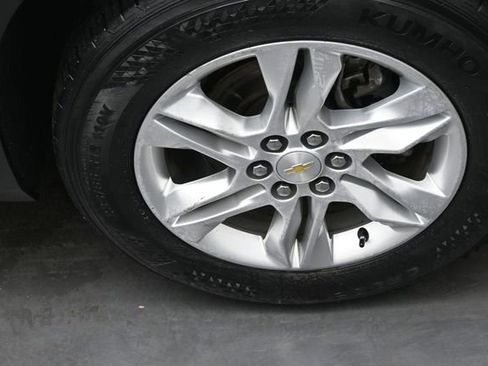 Used 2021 Chevrolet Blazer LT FWD image 30