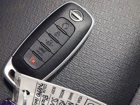 Used 2023 Nissan Rogue SV w/ SV Premium Package image 49