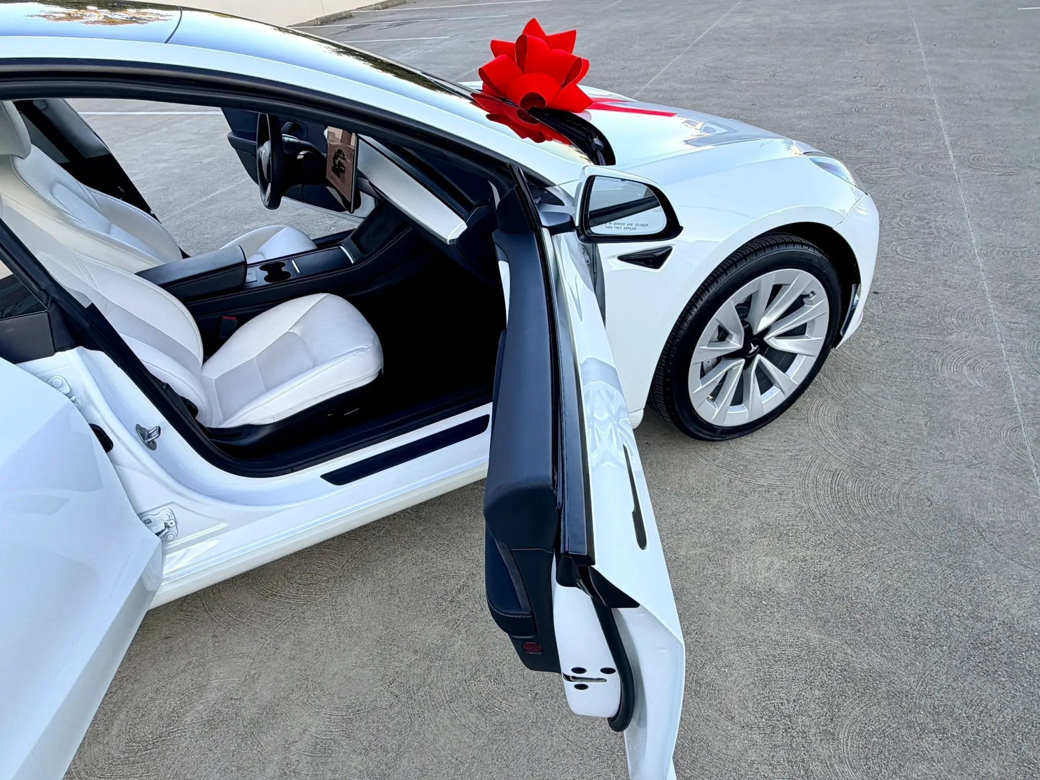 Used 2023 Tesla Model 3 Standard Range RWD image 25