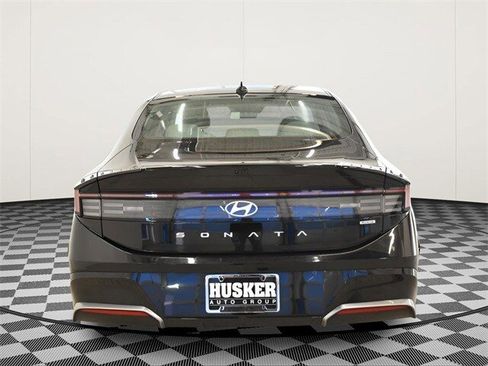 Used 2025 Hyundai Sonata SEL image 11
