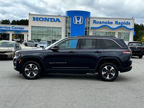 Used 2024 Jeep Grand Cherokee Limited 4xe image 3