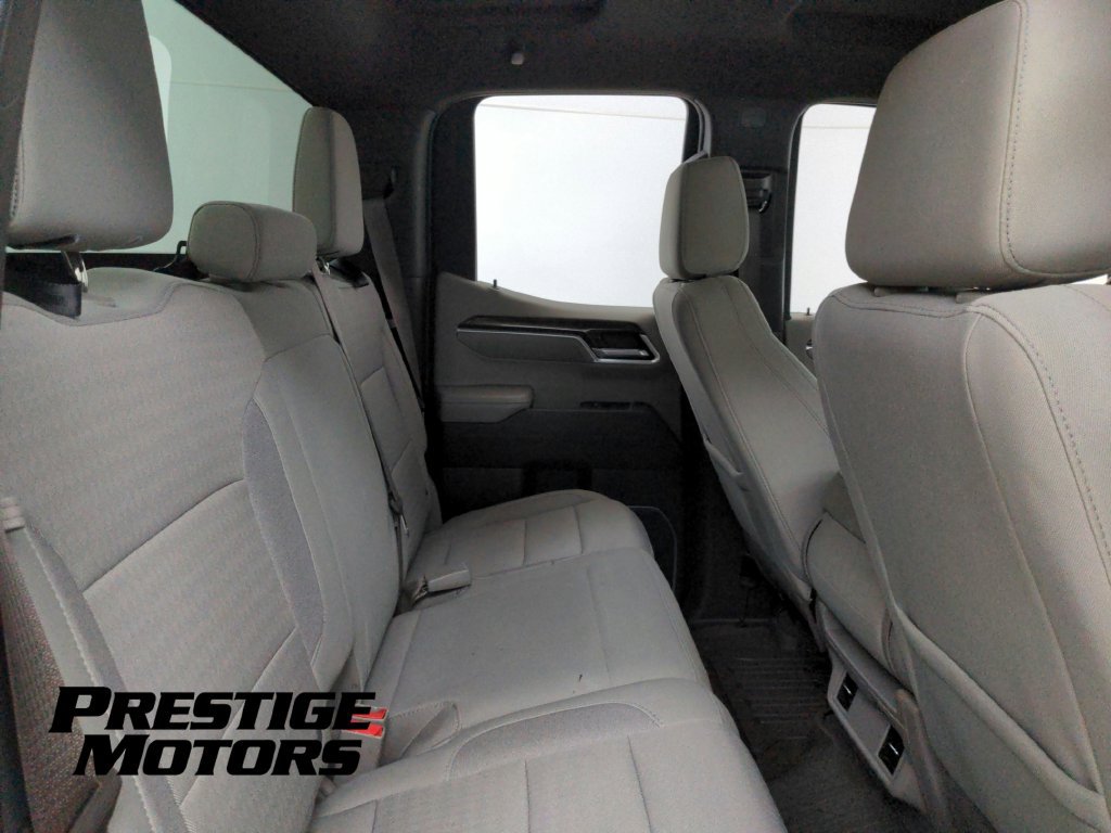 Used 2023 GMC Sierra 1500 SLE w/ Enhanced Capability Package AWD/4WD image 41