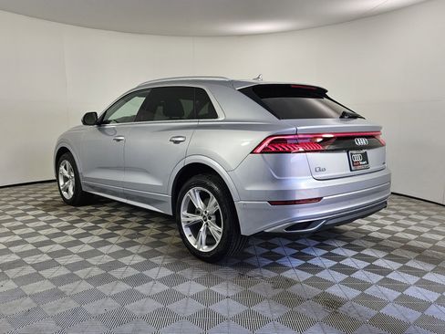 Certified 2022 Audi Q8 Premium Plus AWD/4WD image 5