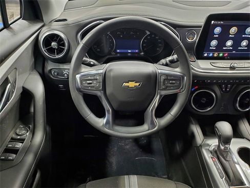 New 2025 Chevrolet Blazer LT w/ Driver Confidence Package image 18