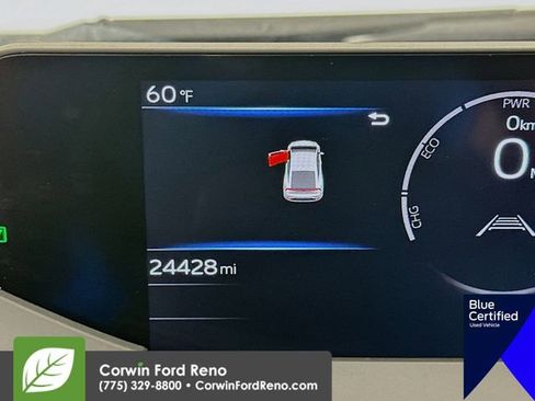 Used 2025 Toyota Prius LE image 14