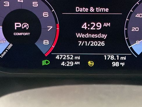 Certified 2021 Audi Q3 2.0T Premium w/ Convenience Package AWD/4WD image 20