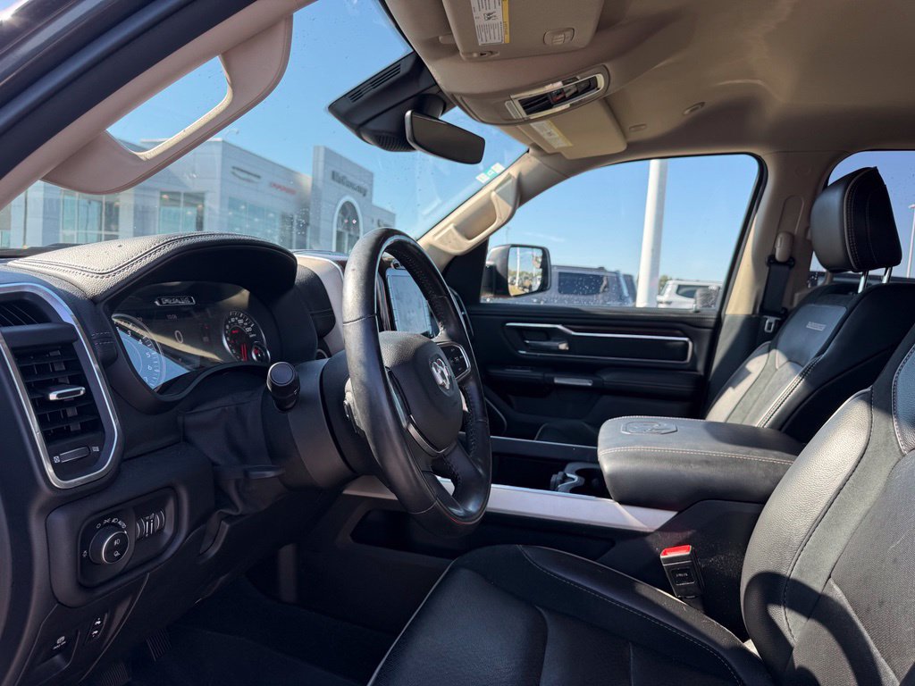 Used 2021 RAM 1500 Laramie AWD/4WD image 4