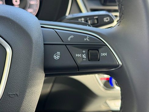 Used 2025 Audi Q5 2.0T Premium w/ Convenience Plus Package image 18