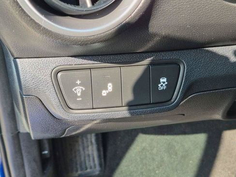 Certified 2023 Kia Forte LXS w/ LXS Technology Package FWD image 14