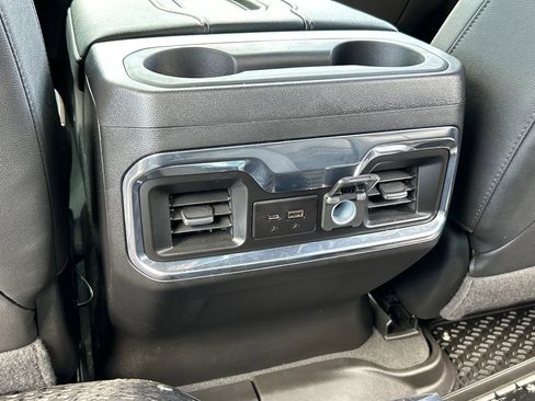 Used 2022 GMC Sierra 1500 AT4 w/ AT4 Carbonpro Edition AWD/4WD image 32