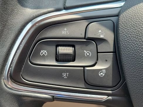 Certified 2023 Buick Envision Preferred AWD/4WD image 21
