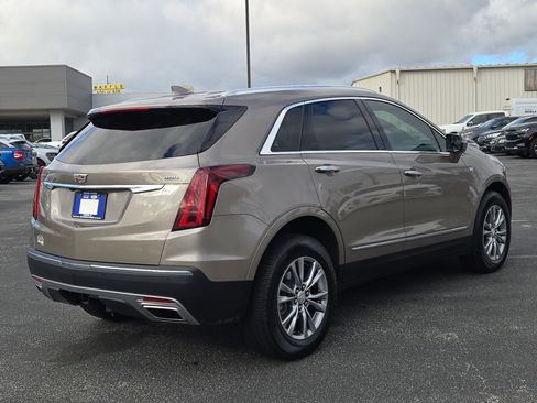 Used 2022 Cadillac XT5 Premium Luxury image 6