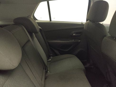 Used 2020 Chevrolet Trax LS w/ Tint and Cruise Package FWD image 19