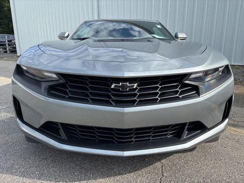 Used 2023 Chevrolet Camaro LT image 10