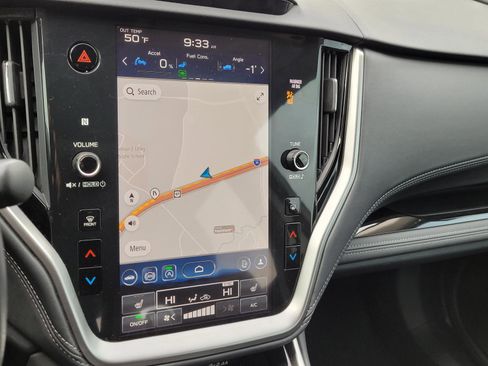 Certified 2024 Subaru Outback Limited image 11