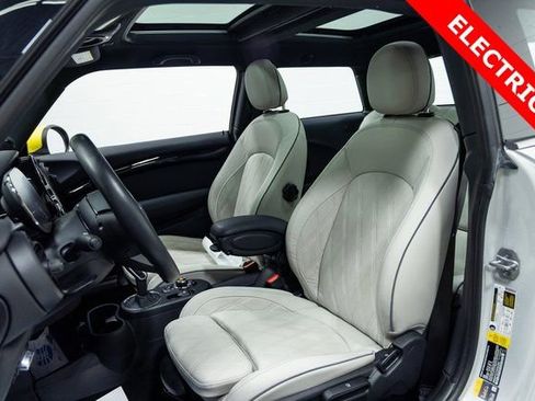 Used 2021 MINI Cooper SE w/ 8.8" Touchscreen Nav Package image 23